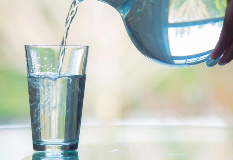 Мешает ли вода пищеварению?